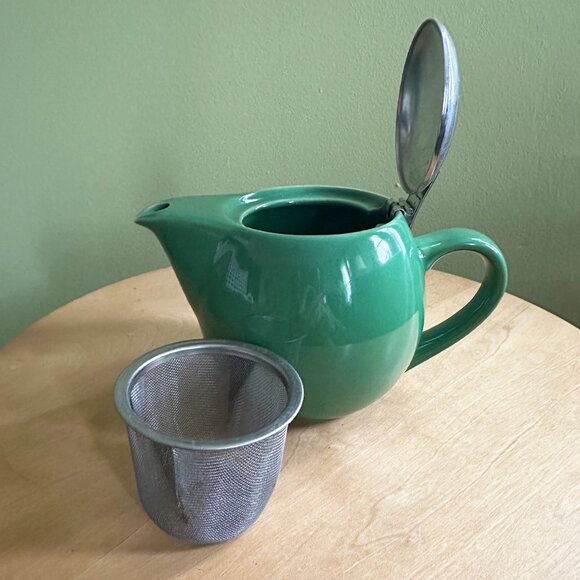 Hues N Brews Green Ceramic Teapot - Picture 2 of 5